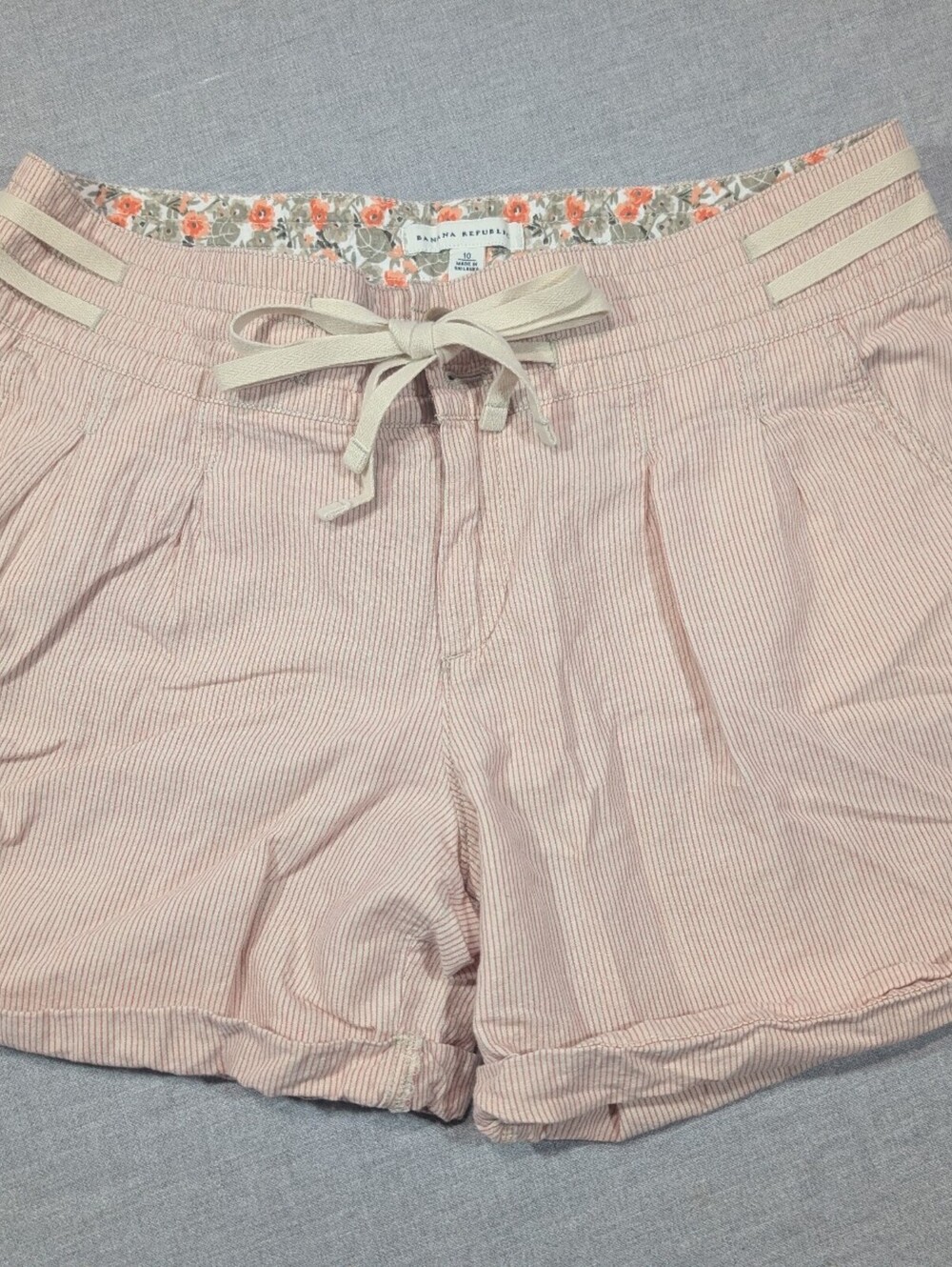 Banana Republic pink striped drawstring shorts size 10